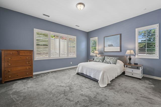 939 Bluejack Road, Encinitas CA: https://media.crmls.org/mediaz/45b4325e-c53a-4f4b-9b8e-5fd72366b852.jpg
