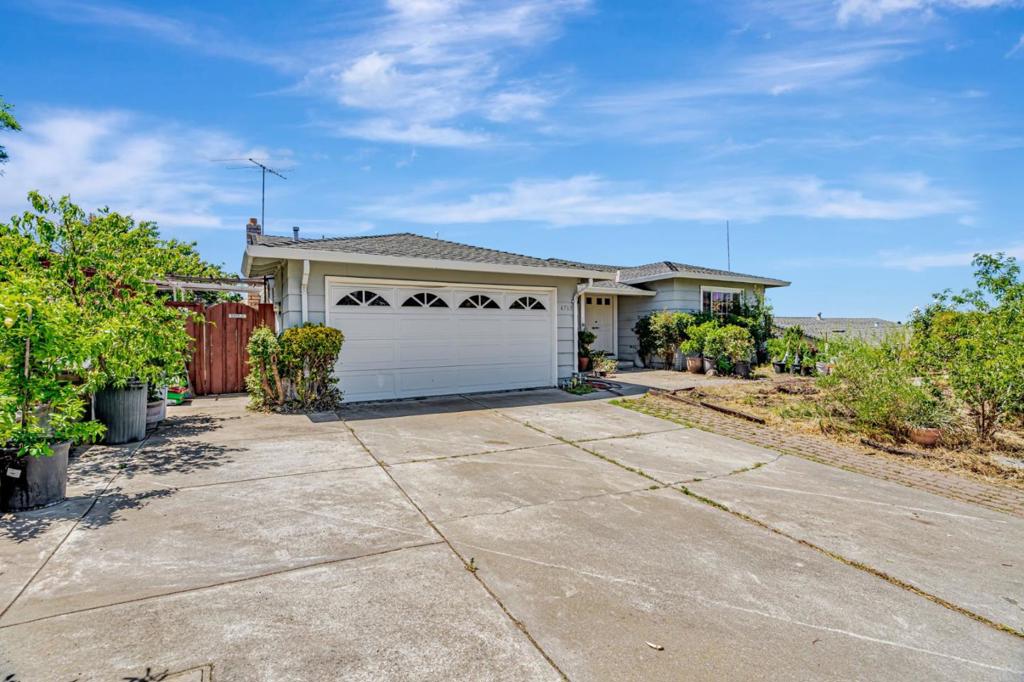 4763 Plainfield Drive
