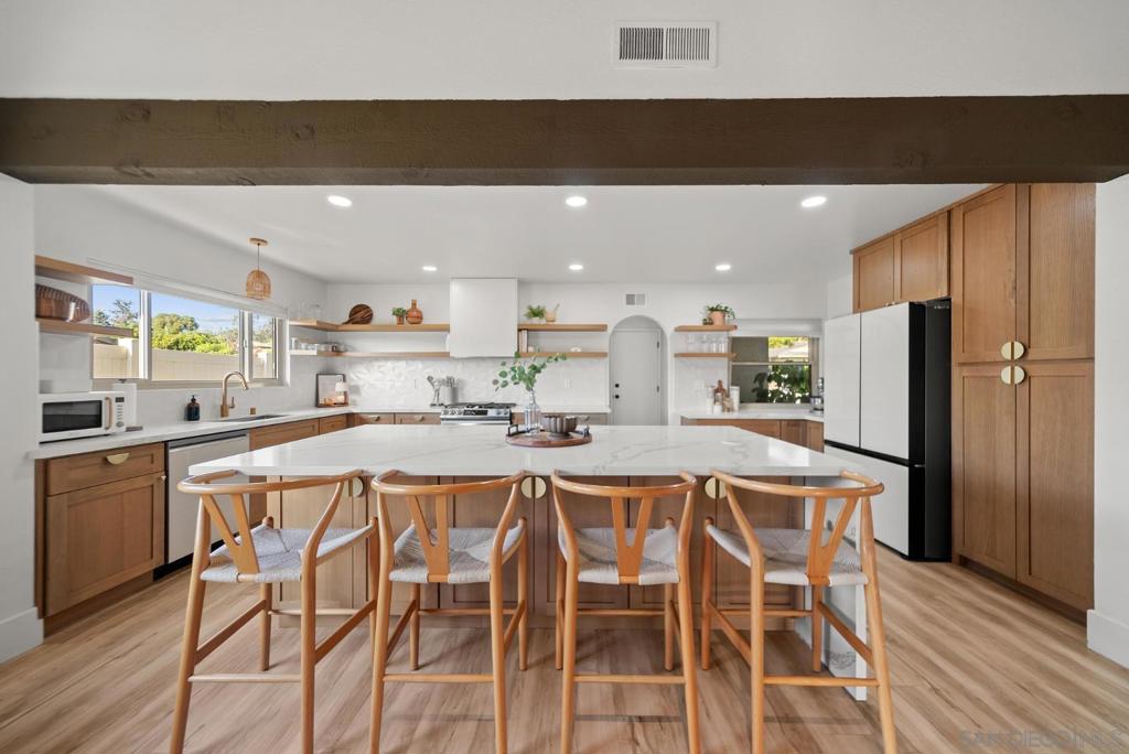 4010 Corral Canyon Rd