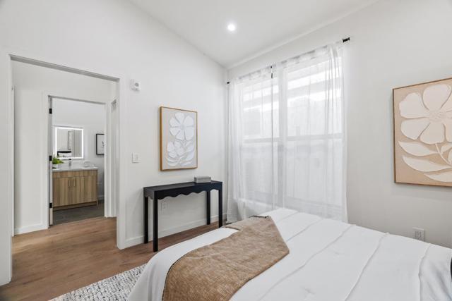 908 Woodside Road, Redwood City CA: https://media.crmls.org/mediaz/45b4b8e8-0daf-4942-8266-112cba866dab.jpg