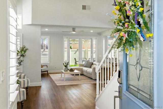 12135 Via San Loreno, San Diego CA: https://media.crmls.org/mediaz/45b50063-9ba5-4ba0-b4d7-815cff704fea.jpg