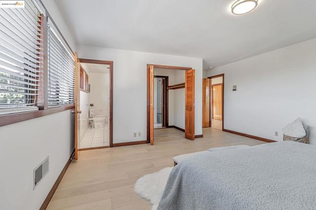 1518 MADERA CT, El Cerrito CA: https://media.crmls.org/mediaz/45b58fec-3cf0-456a-9ffd-39e1745bcca9.jpg