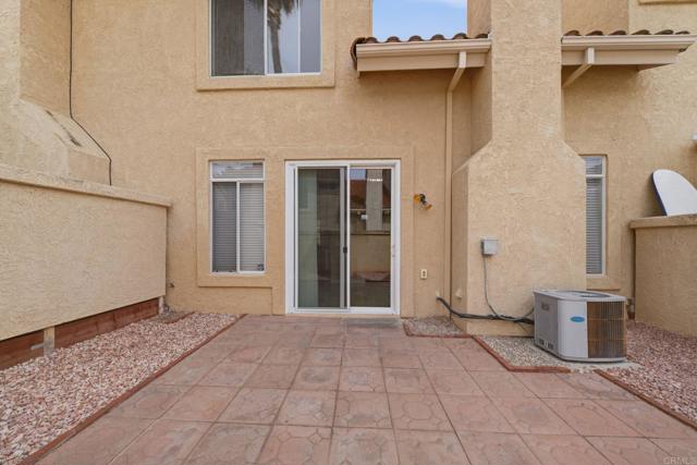 Detail Gallery Image 36 of 50 For 10974 Creekbridge Pl, San Diego,  CA 92128 - 2 Beds | 2/1 Baths