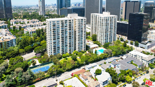 2160 Century Park East, Los Angeles CA: https://media.crmls.org/mediaz/45b67fc2-ff85-45a3-aa9c-2f0055445c3b.jpg