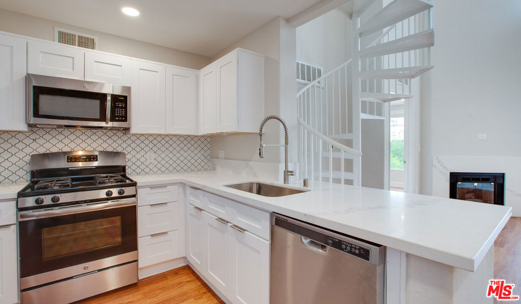 5553 W 6th Street #2-412