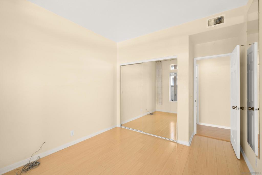 7275 Calabria Court - photo 18