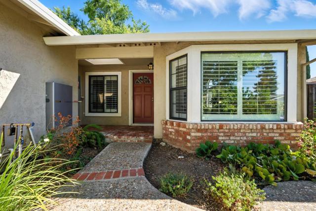 5241 Felicia Avenue, Livermore CA: https://media.crmls.org/mediaz/45b7f034-96bd-4b9e-a1de-34dbf354799b.jpg