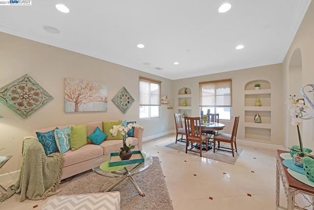 549 Ficus Ter, Fremont CA: https://media.crmls.org/mediaz/45ba4a46-66f2-421d-957f-efb60ac85df4.jpg