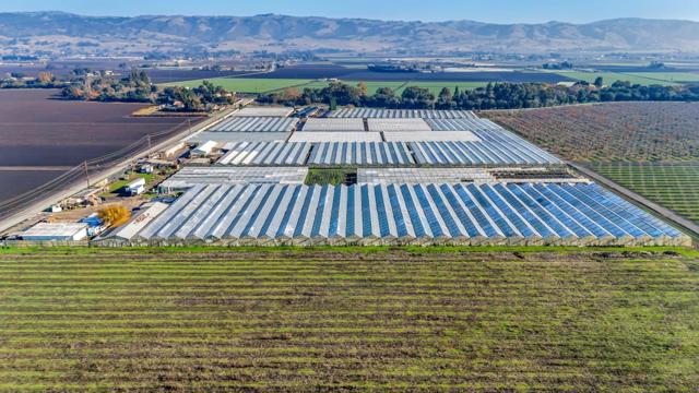 1500 Gilman Road, Gilroy CA: https://media.crmls.org/mediaz/45ba572c-8f6f-4bb1-af85-47f2bbeff325.jpg