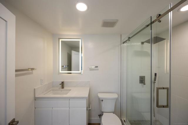 1561 La Plaza, San Marcos CA: https://media.crmls.org/mediaz/45baea8a-cbda-4367-bb5b-76c0572ce491.jpg