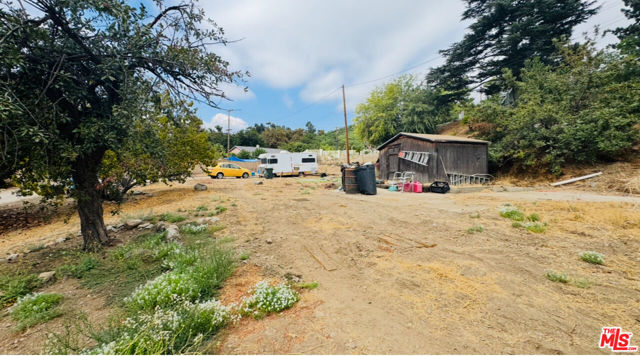 1121 Devore Road, San Bernardino CA: https://media.crmls.org/mediaz/45bb07bd-4bff-4704-82e9-5cb1391773db.jpg