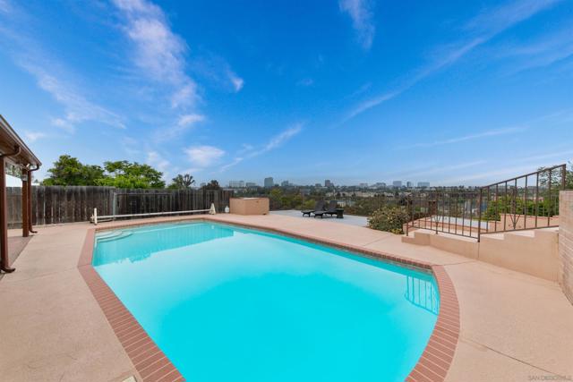 6667 Edmonton Ave, San Diego CA: https://media.crmls.org/mediaz/45bb0b19-c7b6-448e-b155-3ac4fd2764ec.jpg