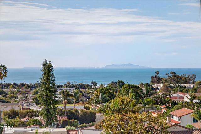 Detail Gallery Image 9 of 58 For 1736 Marisol Dr, Ventura,  CA 93001 - 4 Beds | 3/1 Baths