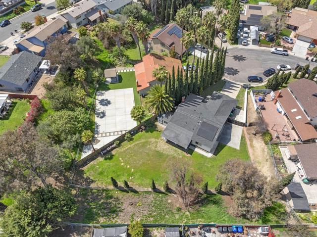 6065 Nancita Ct, San Diego CA: https://media.crmls.org/mediaz/45bee710-97b0-4be3-aea3-134c7c44763d.jpg