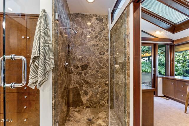 Detail Gallery Image 36 of 67 For 1345 Carnarvon Dr, Pasadena,  CA 91103 - 2 Beds | 2 Baths