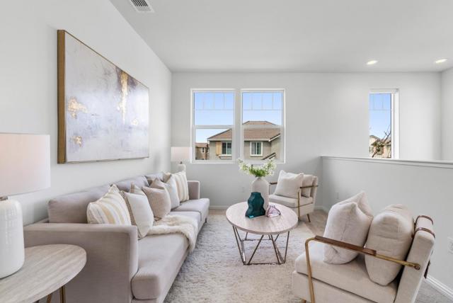 2632 Admiral Circle, Hayward CA: https://media.crmls.org/mediaz/45c08c86-e05d-4234-8c73-656809654816.jpg