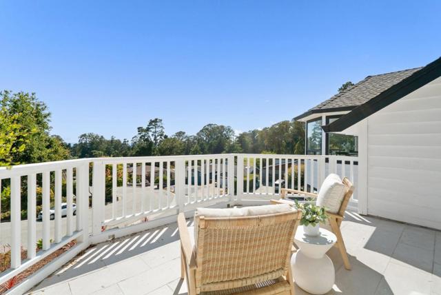 607 Saint Andrews Drive, Aptos CA: https://media.crmls.org/mediaz/45c093a4-d4e4-4073-9194-5a5753f1b7b4.jpg