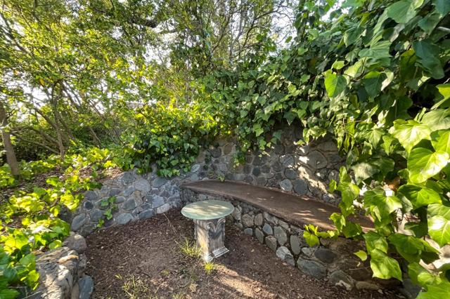 18211 Saratoga Los Gatos Road, Monte Sereno CA: https://media.crmls.org/mediaz/45c17391-61c4-452a-89cb-c0001f47683d.jpg