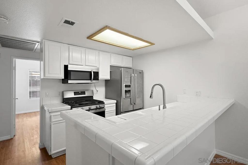 4357 Arizona St - photo 14