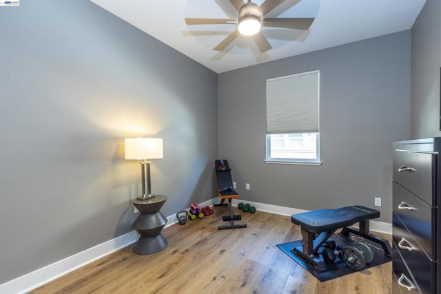 Image 23 of 46 For 228 1st St  