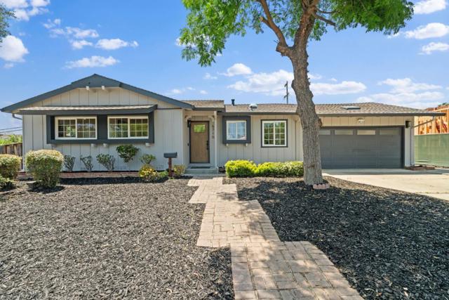 6710 Wisteria Way, San Jose CA: https://media.crmls.org/mediaz/45c4ef55-2ffc-4f4f-8f03-6e5af8114a6f.jpg