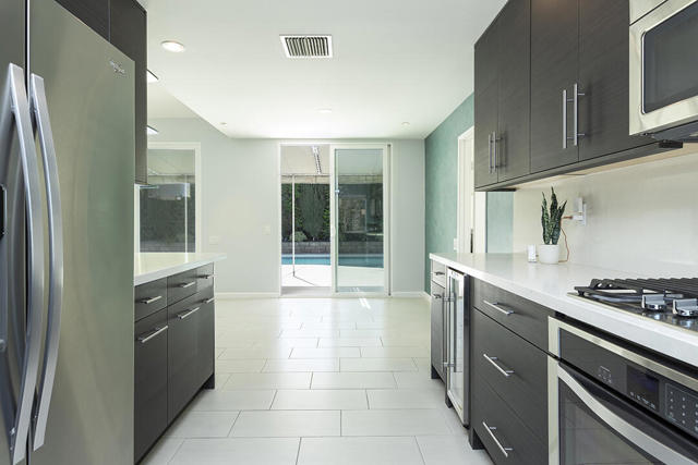 2963 E Orella Circle, Palm Springs, CA 92264