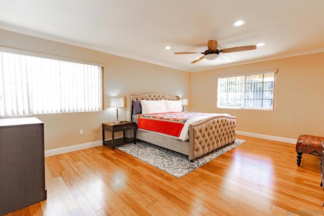 8128 Hillandale, San Diego CA: https://media.crmls.org/mediaz/45c826f1-6520-448b-b415-6bef42d263d0.jpg