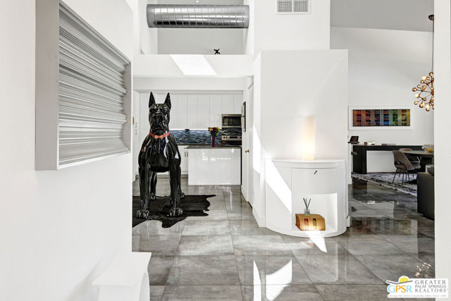 186 S Kavenish Drive, Rancho Mirage, CA 92270