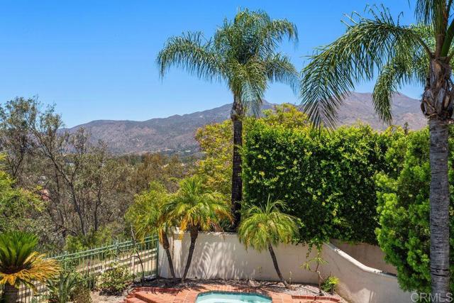 23 Muirfield, Trabuco Canyon CA: https://media.crmls.org/mediaz/45ca6418-377e-4830-887b-6b09994e3ce2.jpg