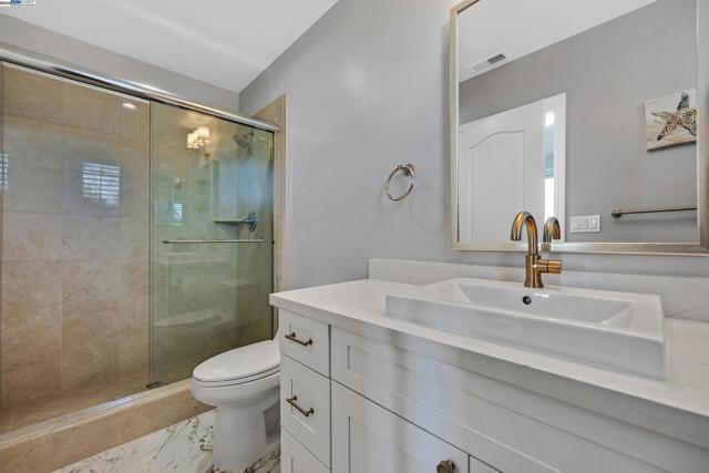 5719 Dimas Ct, Pleasanton CA: https://media.crmls.org/mediaz/45ca7e62-0b7b-4867-8047-6d7132341cc6.jpg