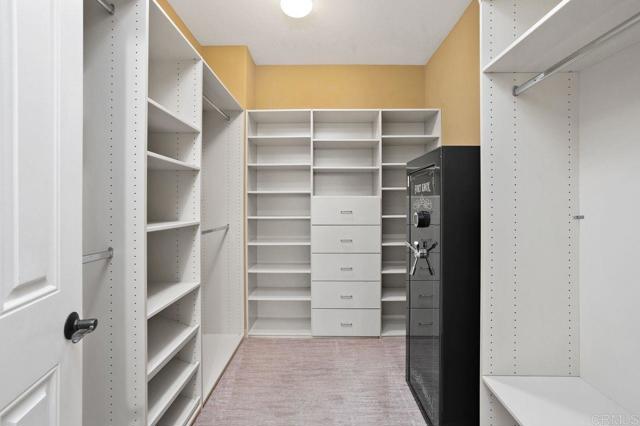 648 California Oak Drive, Vista CA: https://media.crmls.org/mediaz/45cd1183-33bf-4d14-ae4b-40ce5ffd100c.jpg