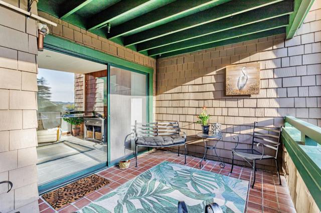 323 Broadway, Santa Cruz CA: https://media.crmls.org/mediaz/45cd39e9-0bdb-4f19-8f20-84674ef31810.jpg