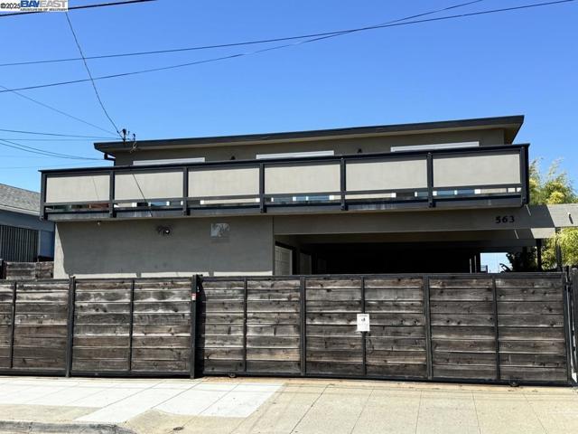 Listing Details for 563 Hayes  , Richmond, CA 94804