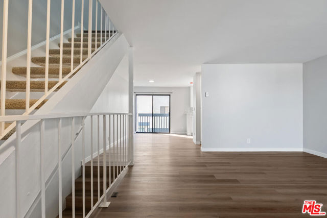 29239 Heathercliff Road, 12 photo 9