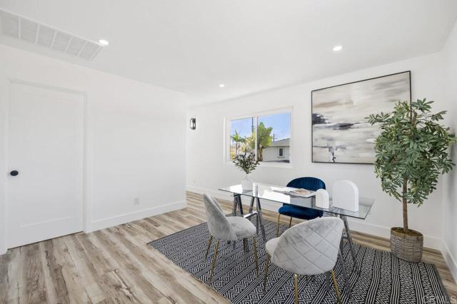 Detail Gallery Image 21 of 58 For 2537 Davis Ave, Carlsbad,  CA 92008 - 4 Beds | 2 Baths