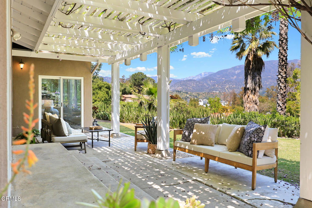 375 Berkshire Avenue La Canada Flintridge img 41