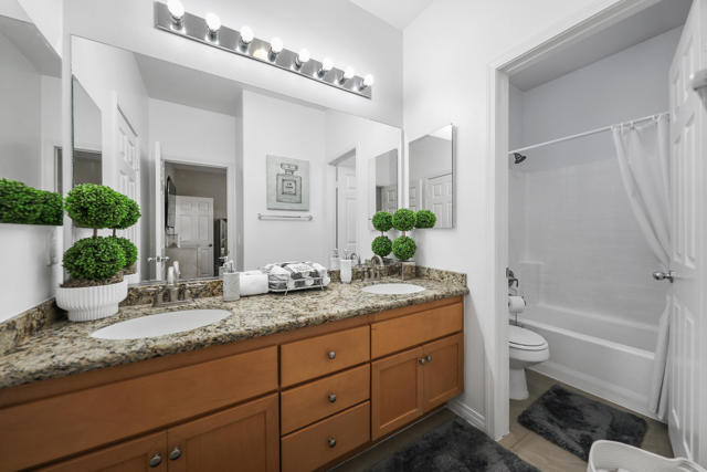 Image 24 of 52 For 83856 Pancho Villa Drive