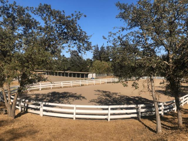 15393 Via Caballero, Monte Sereno CA: https://media.crmls.org/mediaz/45d04593-4c36-4854-9463-7eec0a0ff82c.jpg