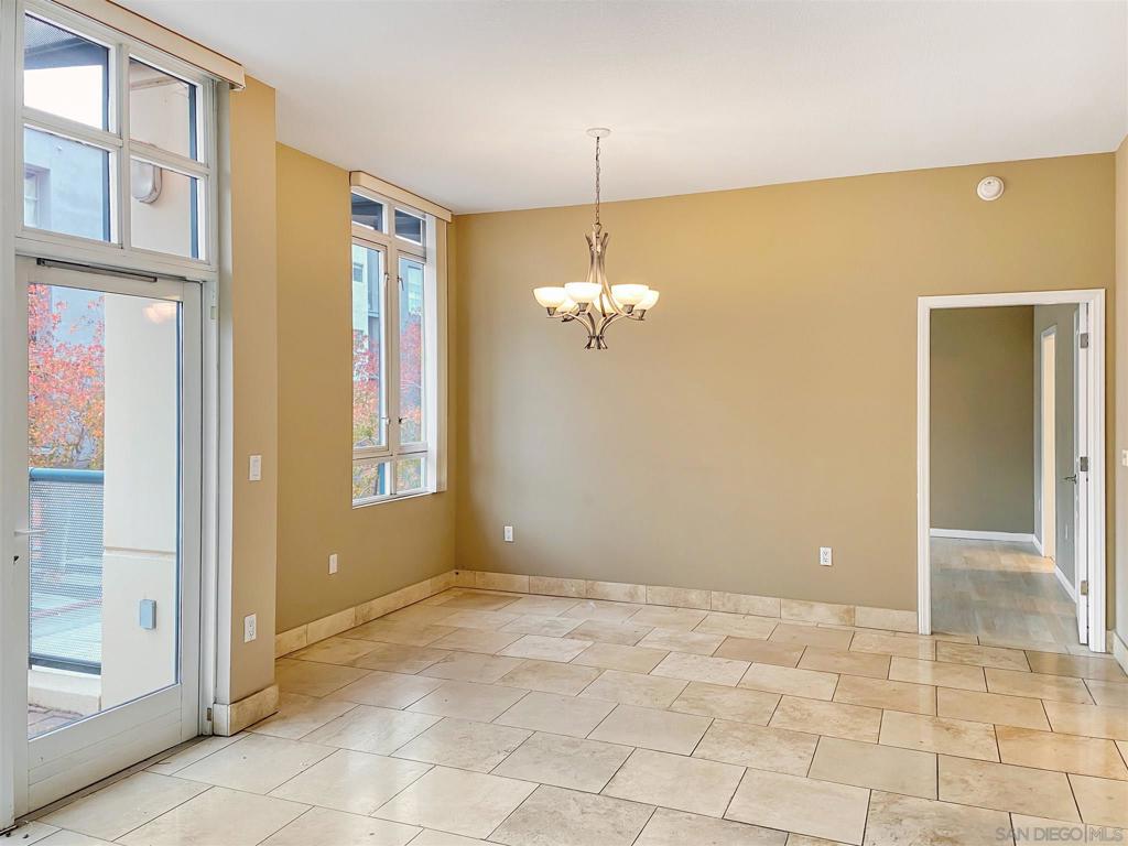555 Front St - photo 19