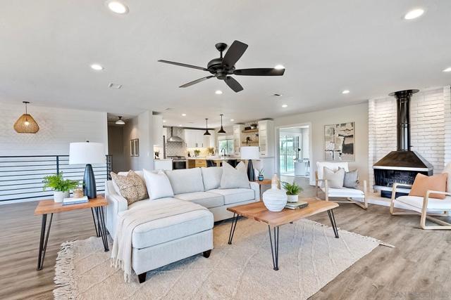 20809 Viento Valle, Escondido CA: https://media.crmls.org/mediaz/45d11363-df63-4c00-bf63-70d32edba2ad.jpg