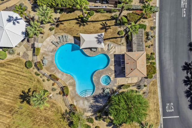 895 Ventana, Palm Springs, CA 92262