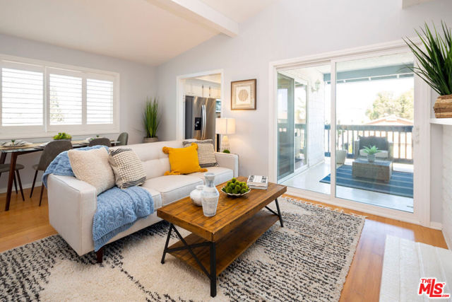 1450 MANHATTAN BEACH Boulevard, Manhattan Beach, California 90266, 2 Bedrooms Bedrooms, ,2 BathroomsBathrooms,Residential,Sold,MANHATTAN BEACH,22138239