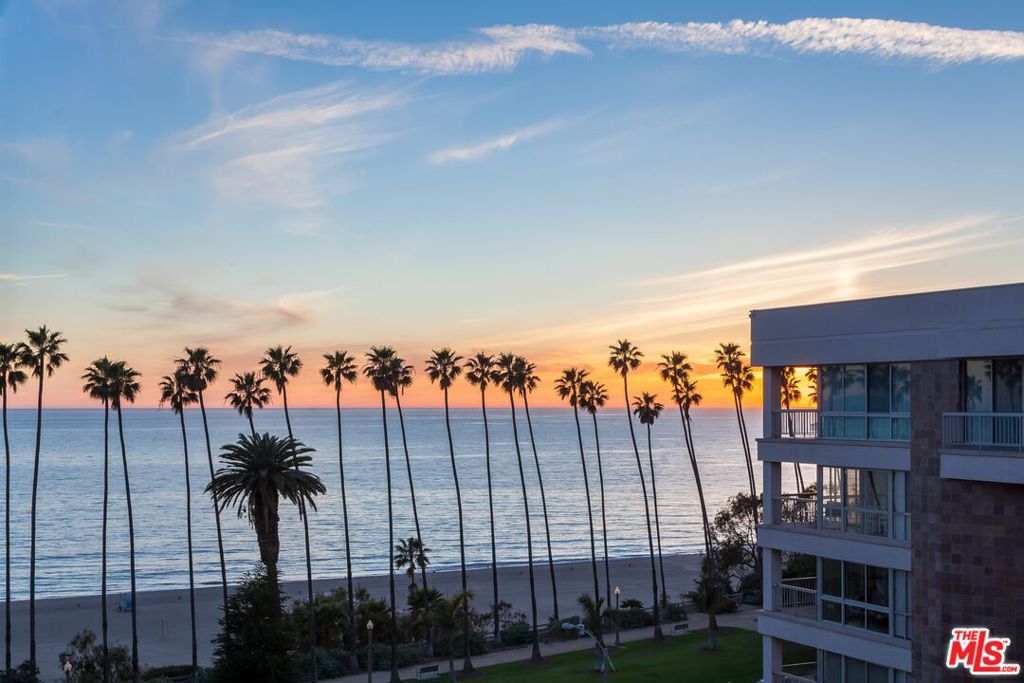 515 OCEAN Avenue SPHB, Santa Monica, CA 90402