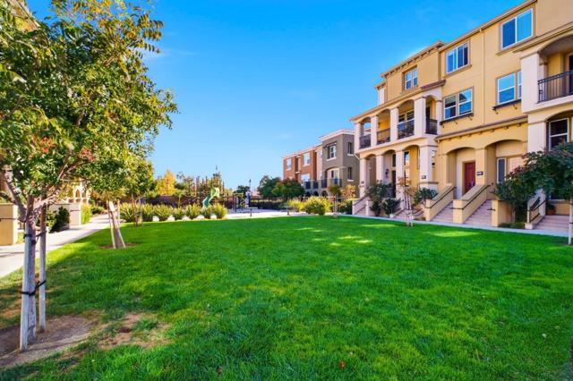 5724 Pandorea Terrace, Newark CA: https://media.crmls.org/mediaz/45d1ee99-fd2f-4263-a932-351c9b5b2751.jpg