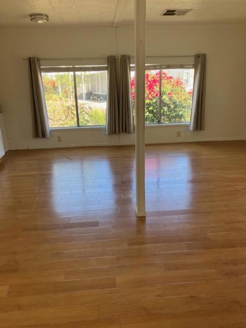 6 Cholla Lane, Palm Desert CA: https://media.crmls.org/mediaz/45d2d11c-7ee8-42fb-860c-f5029799f6b3.jpg