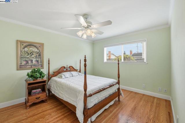 Image 14 of 30 For 15596 Tilden St