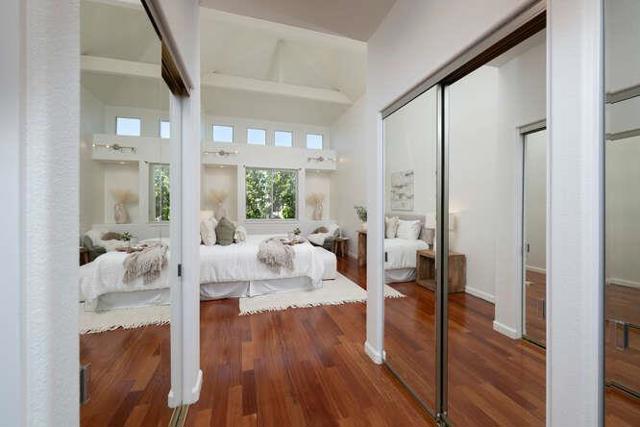 808 Lakeshore Drive,  CA: https://media.crmls.org/mediaz/45d3595c-c82c-4dd0-b021-32b89a31d15a.jpg