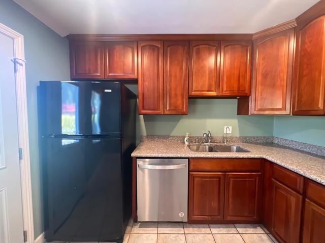 3095 Calzar Drive, San Jose CA: https://media.crmls.org/mediaz/45d3b044-e7af-469b-90b1-d5beaa829874.jpg