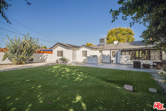 6251 Alcove Avenue photo 39