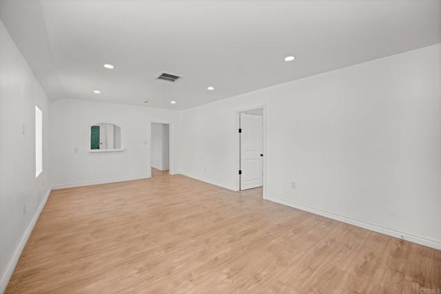 Detail Gallery Image 4 of 33 For 7080 Valley Way, Jurupa Valley,  CA 92509 - 3 Beds | 2 Baths